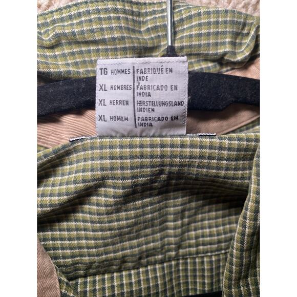Green plaid Columbia Mens Button down - Picture 9 of 13